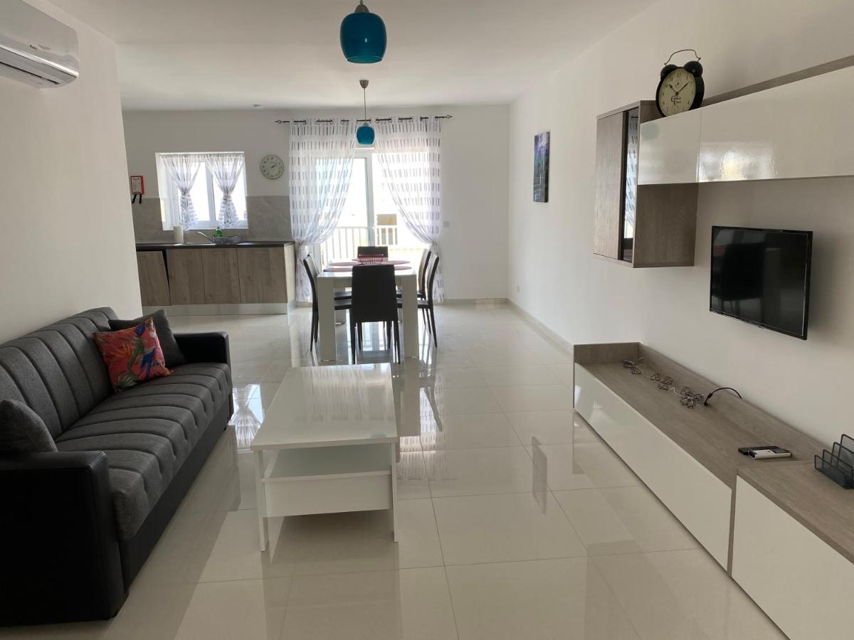 Sunshine Apartments Mellieha - Modern Three Bedroom Apartment - Apt No 1 Eksteriør billede