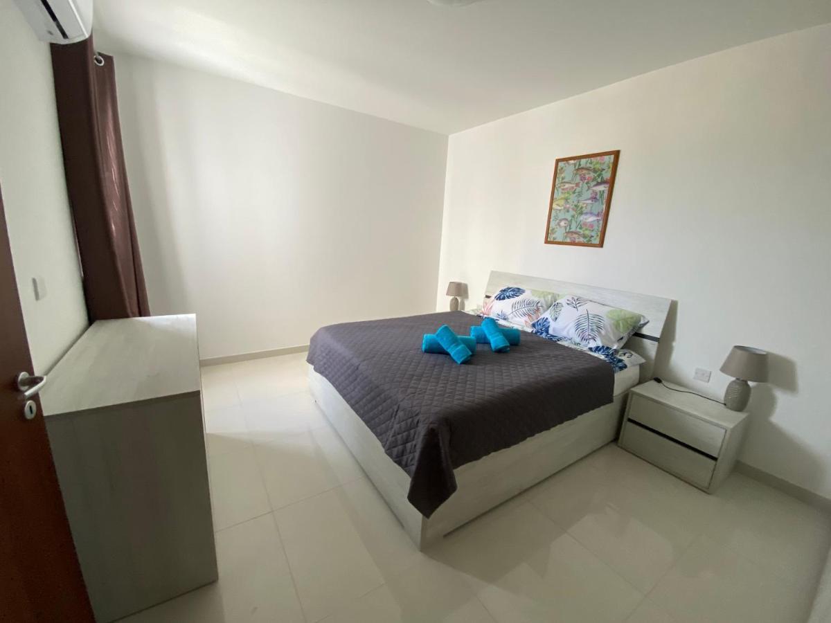 Sunshine Apartments Mellieha - Modern Three Bedroom Apartment - Apt No 1 Eksteriør billede