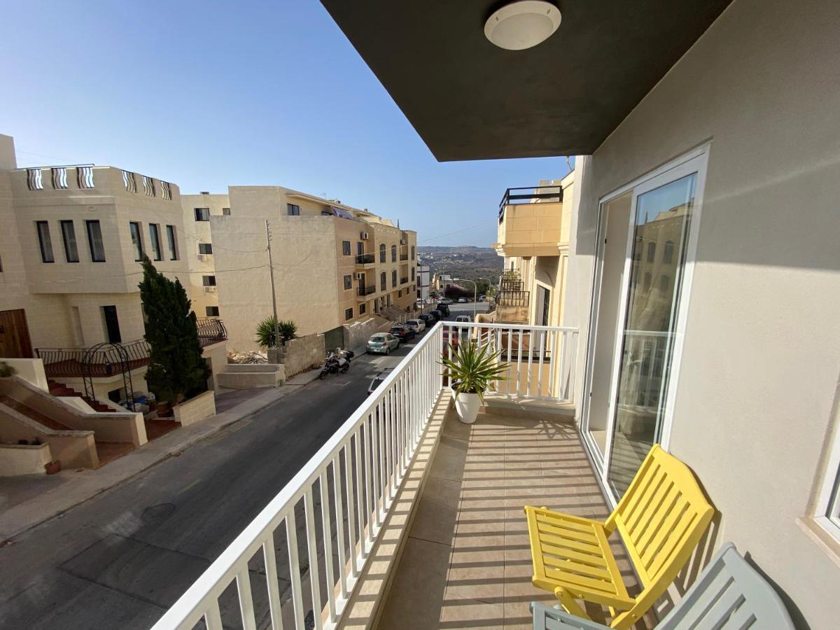 Sunshine Apartments Mellieha - Modern Three Bedroom Apartment - Apt No 1 Eksteriør billede